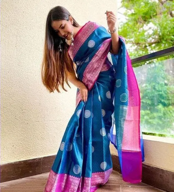 Blue_Embellished_Banarasi_Jacquard_Saree_(Blue)